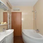 Adela Apartment