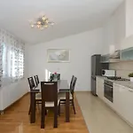 Adela Apartment Solin