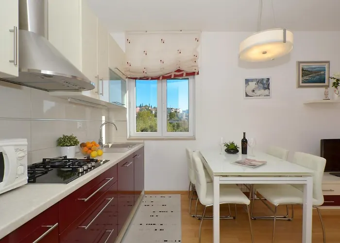 Apartman Adela *
