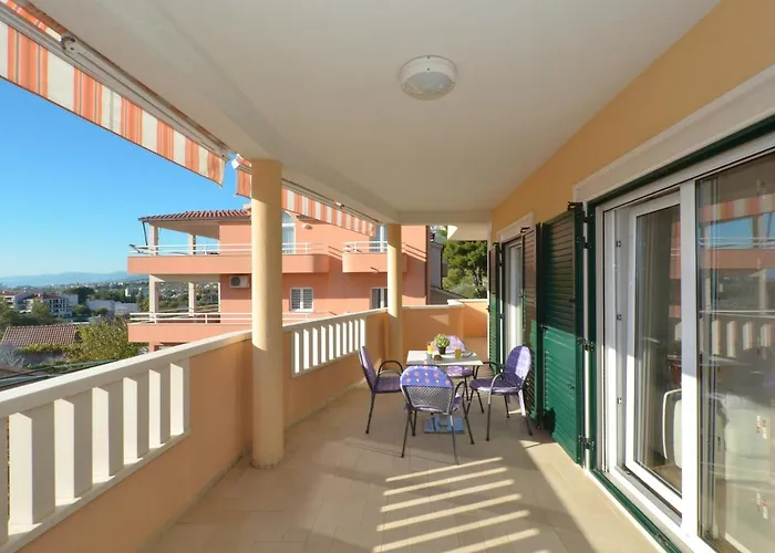 Apartamento Adela Solin