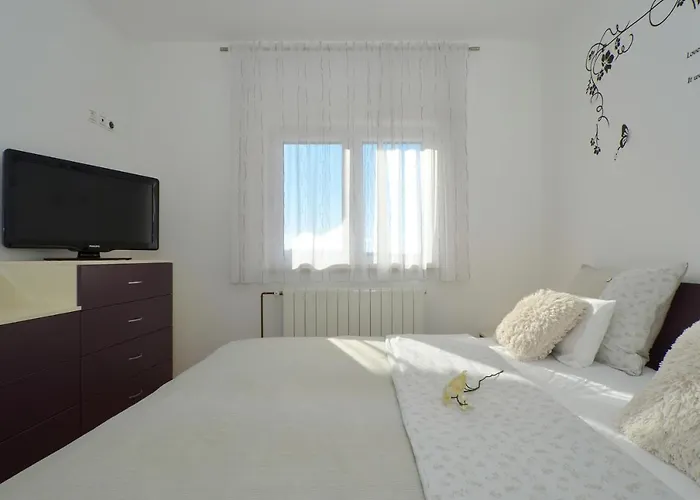 Apartamento Adela *